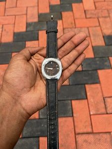 Classic Men's Watch with Leather Strap