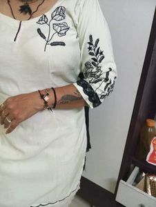 Elegant Cream Kurta Set with Black Embroidery