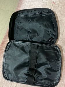 makeup brush pouch
