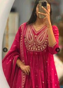 Elegant Pink Kurta Pant dupatta set