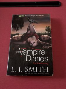 Vampire Diaries: The Awakening Bo