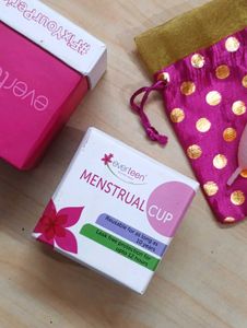 Menstrual Cup with Pouch 💝