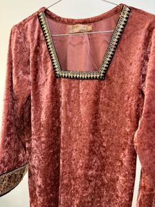 embroidered square neck velvet kurti with trouser