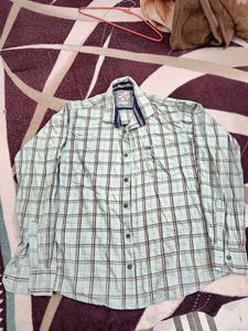 Stylish Plaid Long-Sleeve Men's Shirt