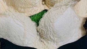 set of 4 bras