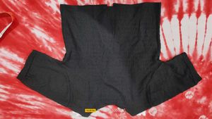 Chic Black Button-Up Crop Ruffle Top