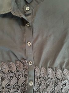 Elegant Black Lace Trim crop shirt