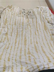 2 dresses Embroidered Kurta Set with Dupatta