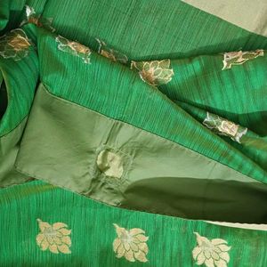 Green Cotton Silk Blend Zari Saree (with flaw)