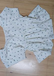 Cute White Floral Print Peplum Top