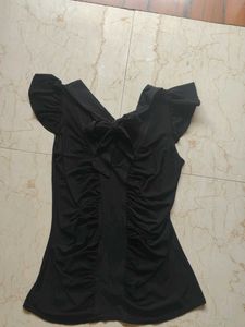 Chic Black Ruffled Sleeve Top