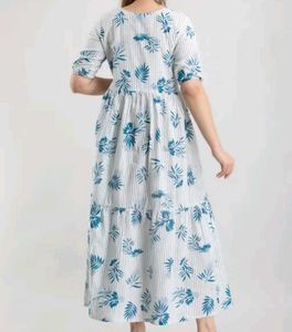FLORAL WHITE & BLUE LEAF PRINTED GOWN