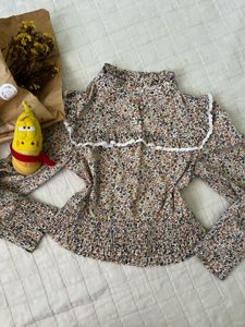 floral top