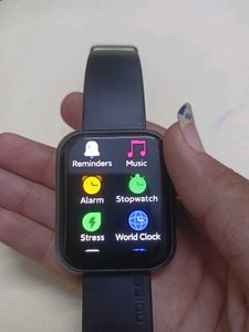 Noise Smartwatch - Black