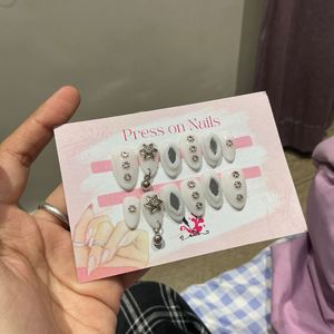 Navratri White Press-On Nails with Star Charms