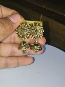 Antique Gold Jhumka Earrings