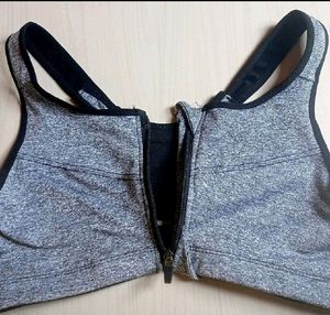 WOMAN SASSY SPORTS BRA