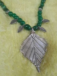 Unique Leaf Beads oxide necklace 🍀