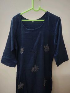 Elegant Blue Embroidered Kurta