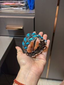 Stunning Turquoise Leaf Design Bracelet