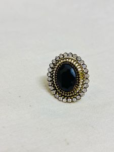 Set of 4 Elegant Rings and get 1 ring free