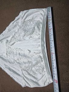 White Lace 🤎Detail Panties