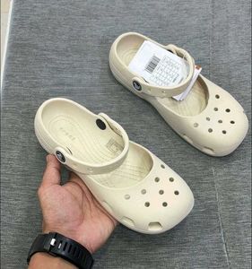Ballet Crocs🎀