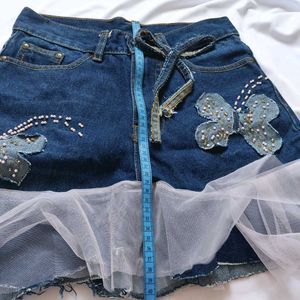 Denim Skirt with Butterfly Applique✨️🎀