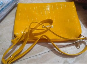 Brand New**** Sling Bag 😁