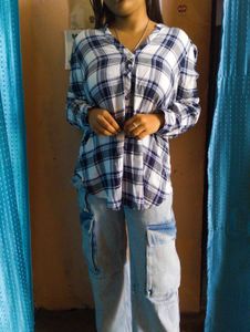 ❤️Blue &amp; White Plaid Button Down Shirt❤️