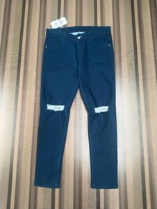 Knee Cut Women Denim Jeans