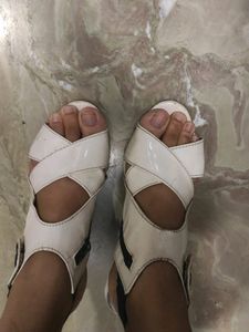 Girls Heels Good Condition