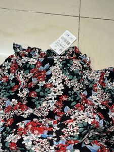 Chic Floral Print Puff Sleeve Top