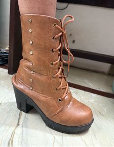 Stylish Brown Lace-Up Boots with Embellishments