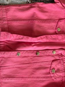 Chic Pink Cropped Denim Jacket