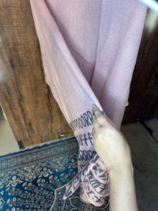 (FREE DELIVERY)Peach woolen scarf