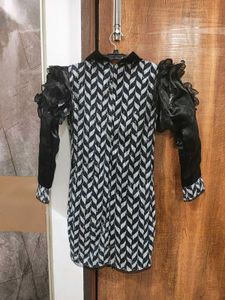 Sparkling Chevron Pattern Ethnic Gown