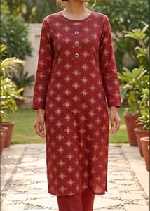 XL - Maroon Kurta Set with Golden Print