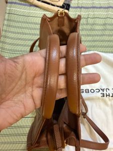 Authentic Marc Jacobs Leather The Medium Tote Bag