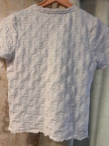 🛍️🛍️Ruffled Designer White Top, Bust- 32/34