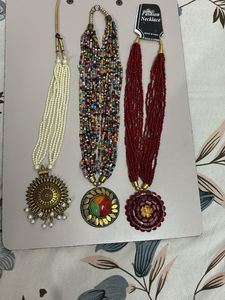 Set of 3 Fashion Necklaces