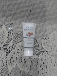Oracura Natural Toothpaste (Pack of 4)
