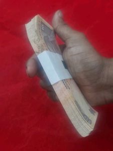10 rs full pkt little bit  damage