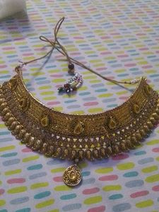 Necklace Set With Earrings And Maangtika