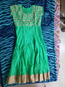 Gown Set
