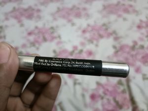 Oriflame Kajal