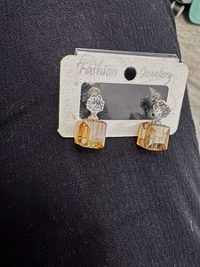 Pack of 2 Fashionable Crystal Stud Earrings