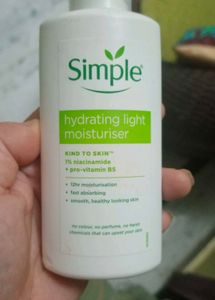 Simple Hydrating Light Moisturiser from UK