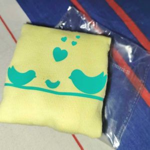 100%Organic Johnson's Baby Bibs  (6piece Se