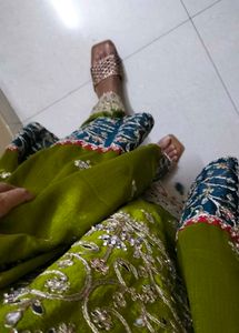 sandal, flat
